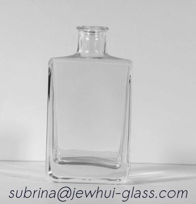 ราคาดี 200ml Gin or  Vodka Liquor Gin Rum Tequila Glass Bottle With Vinlock Glass Closures ออนไลน์